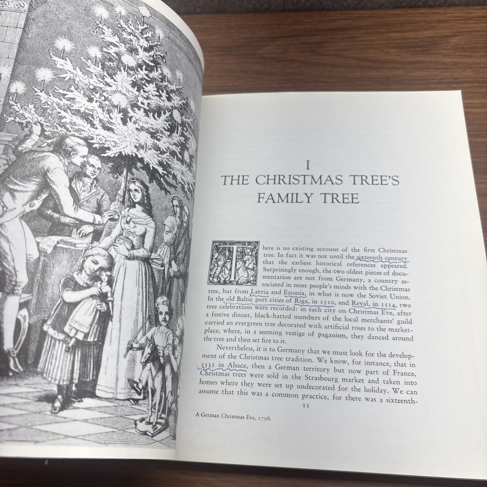 The Christmas Tree Book: 2 A Studio book Phillip V. Snyder Paperback History - Picture 6 of 13